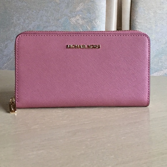 Michael Kors Jet Set Rose Leather Wallet - Picture 1 of 8